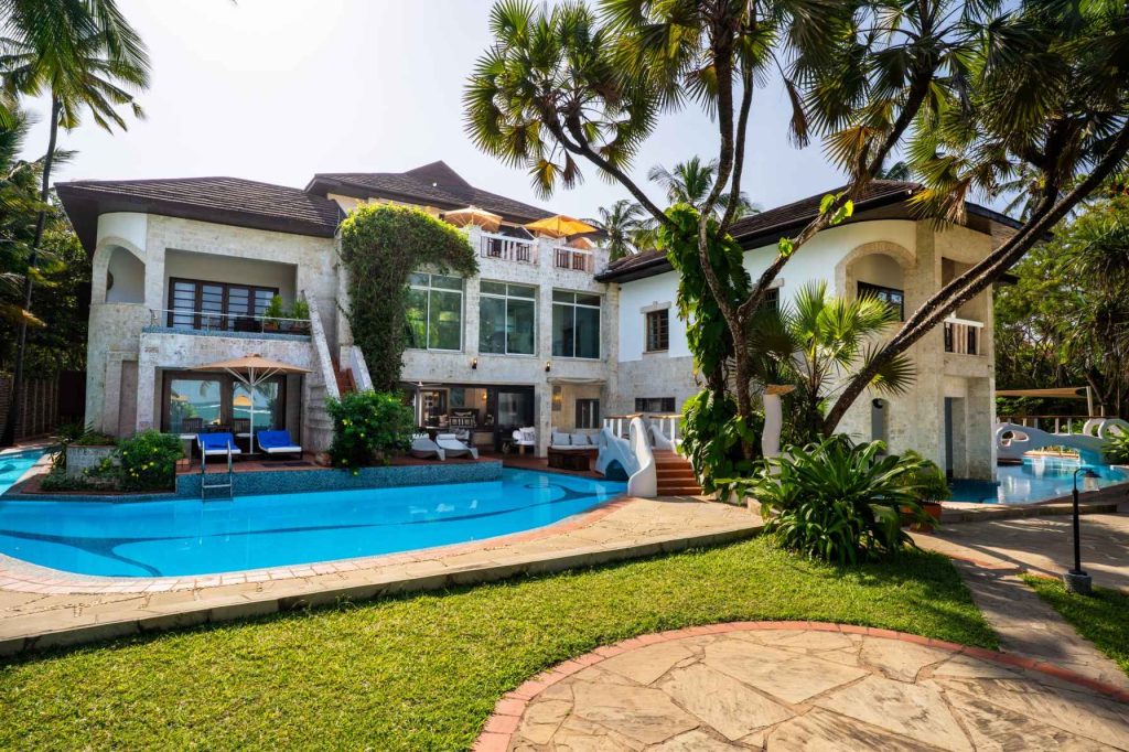 Maji Beach hotel